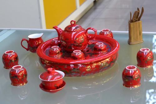 紅色陶瓷茶具