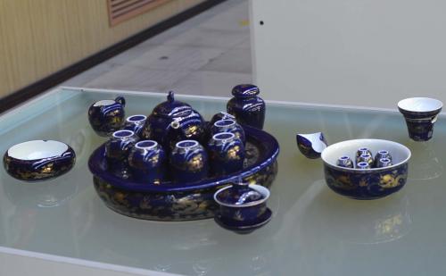 藍色陶瓷茶具